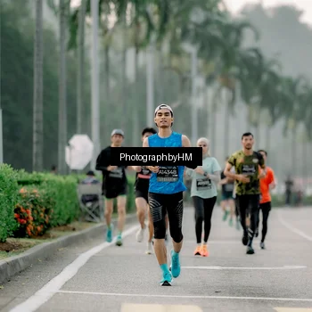 Runner Photo 6658410