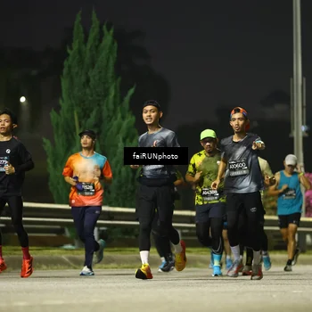 Runner Photo 6658417