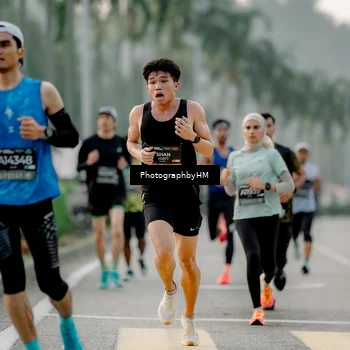 Runner Photo 6658419