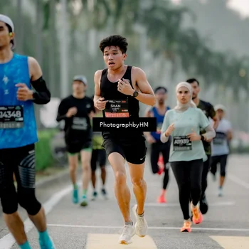 Runner Photo 6658421
