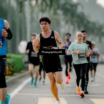 Runner Photo 6658424
