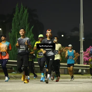 Runner Photo 6658426