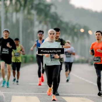 Runner Photo 6658429