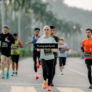 Runner Photo 6658431