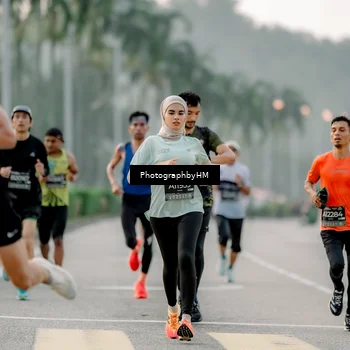 Runner Photo 6658432