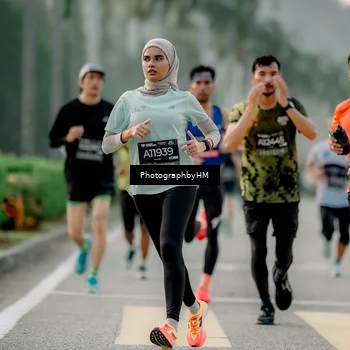 Runner Photo 6658437