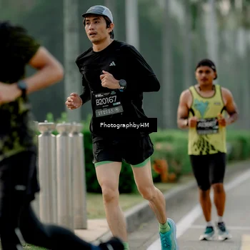 Runner Photo 6658455