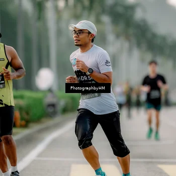 Runner Photo 6658460
