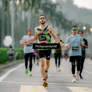 Runner Photo 6658474