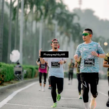 Runner Photo 6658493