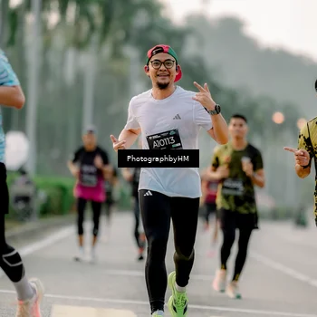 Runner Photo 6658505
