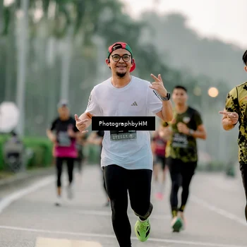 Runner Photo 6658512