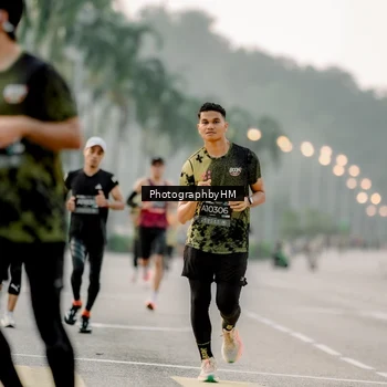 Runner Photo 6658525
