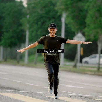 Runner Photo 6658529