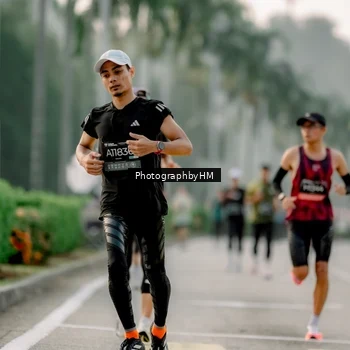 Runner Photo 6658537