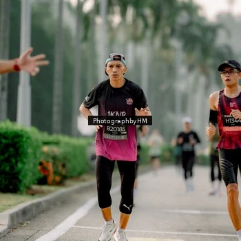 Runner Photo 6658542