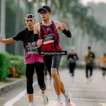 Runner Photo 6658548