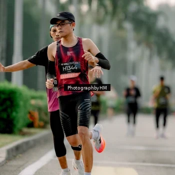 Runner Photo 6658549