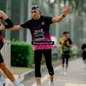 Runner Photo 6658552