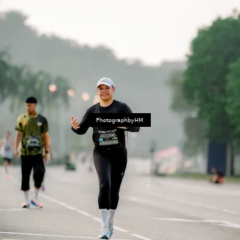 Runner Photo 6658604