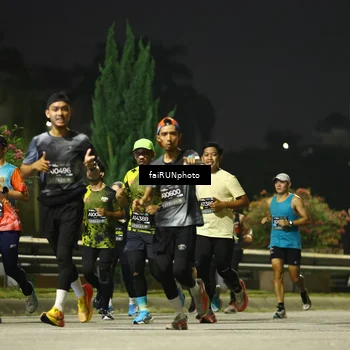 Runner Photo 6658615