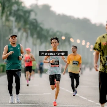 Runner Photo 6658634