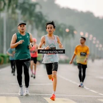 Runner Photo 6658638