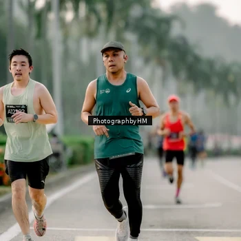 Runner Photo 6658640