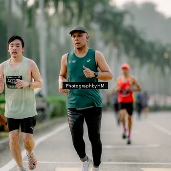 Runner Photo 6658641