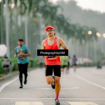 Runner Photo 6658658