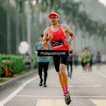 Runner Photo 6658659