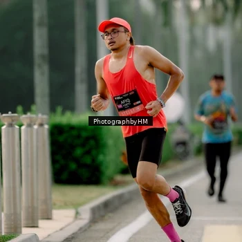 Runner Photo 6658671