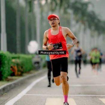 Runner Photo 6658673