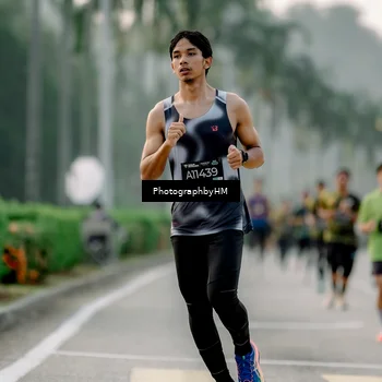 Runner Photo 6658705