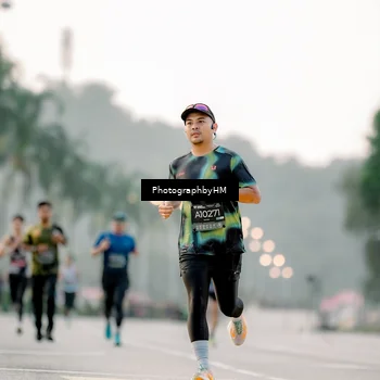 Runner Photo 6658707