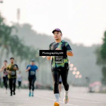 Runner Photo 6658712