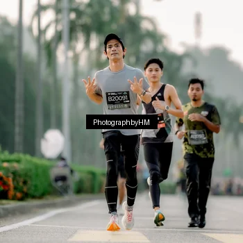 Runner Photo 6658730