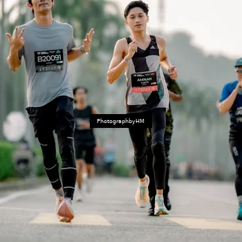 Runner Photo 6658741