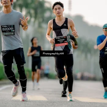 Runner Photo 6658745