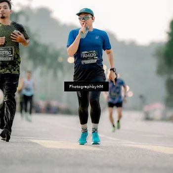 Runner Photo 6658746