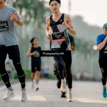 Runner Photo 6658752