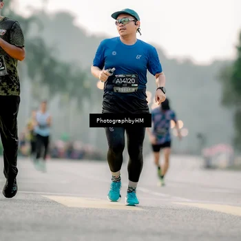 Runner Photo 6658753