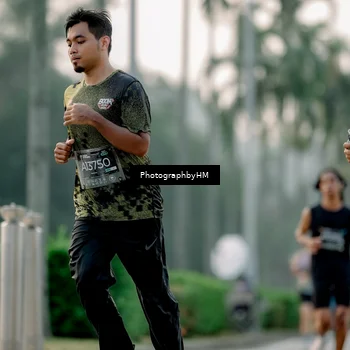 Runner Photo 6658763