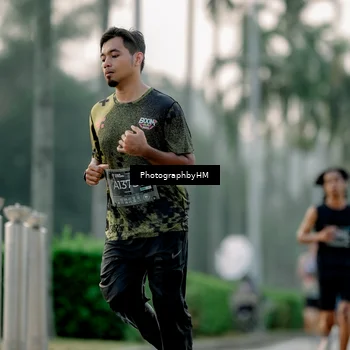 Runner Photo 6658769