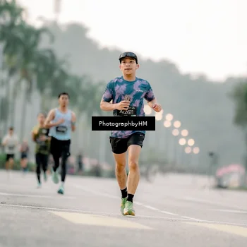 Runner Photo 6658770