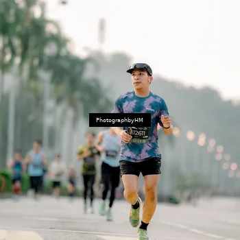Runner Photo 6658774