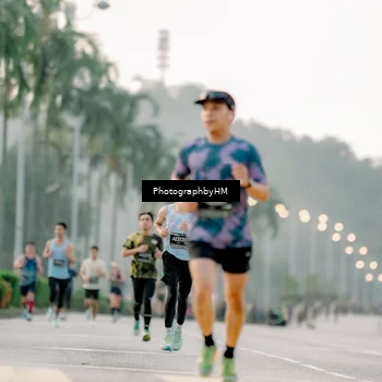 Runner Photo 6658777