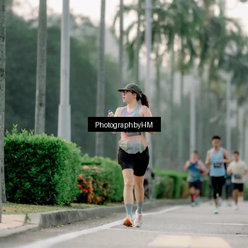 Runner Photo 6658791