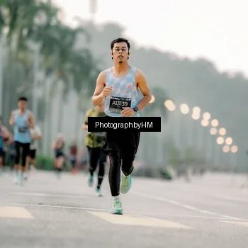 Runner Photo 6658797