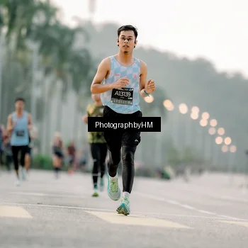 Runner Photo 6658800